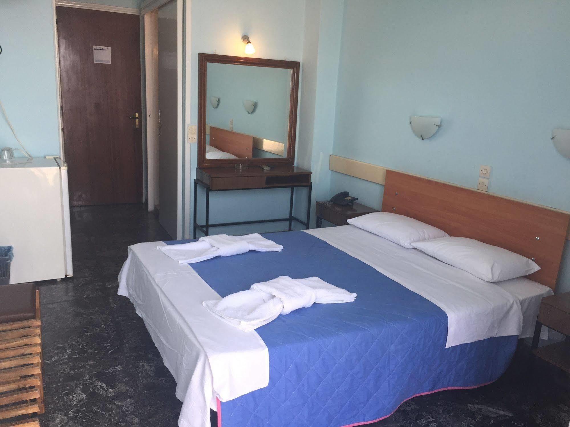 Hotel Areti Aegina Exterior photo